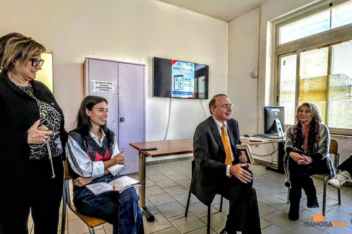 Agostino Picicco a Canosa