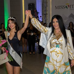 Canosa: Miss Italia Puglia, Rosa Tea Murro vince la seconda selezione