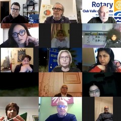 Rotary Club Canosa Webinar 2021 "DAD,PANDEMIA e MIOPIA"