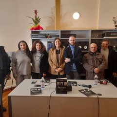 Canosa: Presentazione  "DISTANTI. Scatti e frammenti di spiritualità in tempo di Covid"