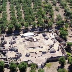 Puglia Fuori Rotta : Canosa Parco Archeologico S. Leucio  Lorenzo Scaraggi