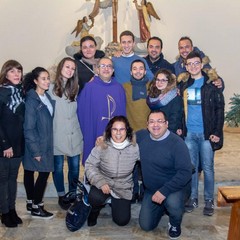 Don Nicola  Caputo con i  Parrocchiani
