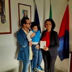 A Smarlin Acosta Gonzalez conferita la Cittadinanza Italiana
