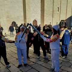 Trani : Fiaccola Olimpica dei Giochi Invernali Milano Cortina 2026