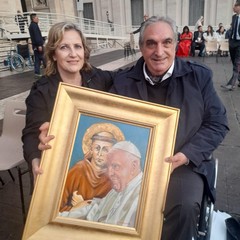 Angelo Papeo ha donato un quadro a Papa Francesco