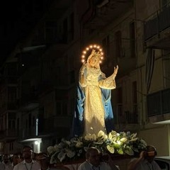 Canosa: Processione  Maria SS. Assunta in Cielo