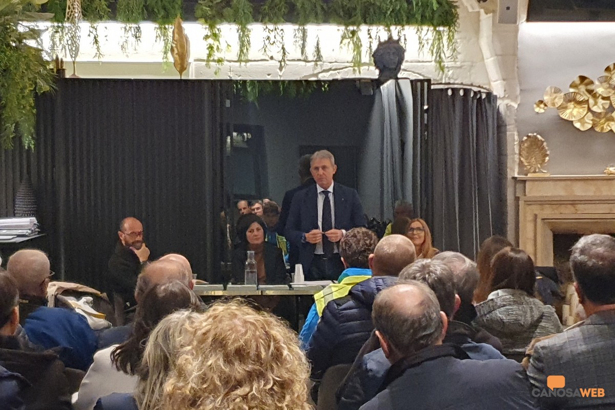 L'onorevole Sergio Costa(M5S) a Canosa di Puglia