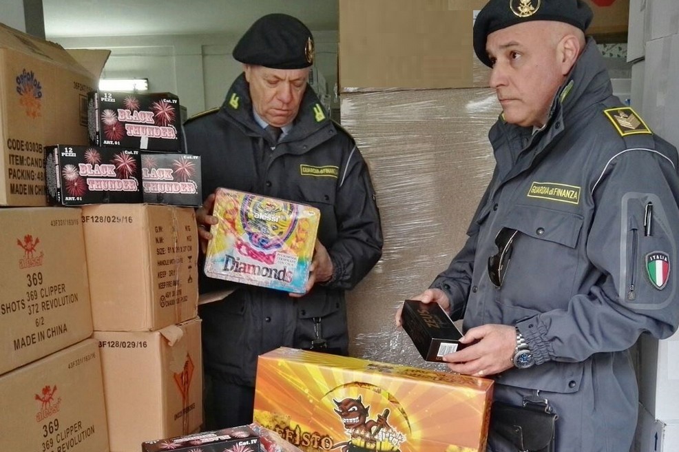 Guardia di Finanza Fuochi di artificio