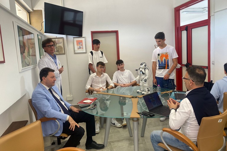 Il robot Nao in Pediatria all’Ospedale Dimiccoli di Barletta
