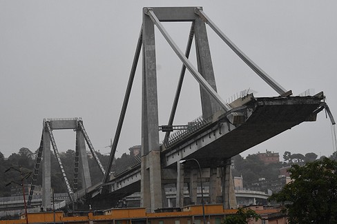 Genova  crollo Ponte-Morandi-