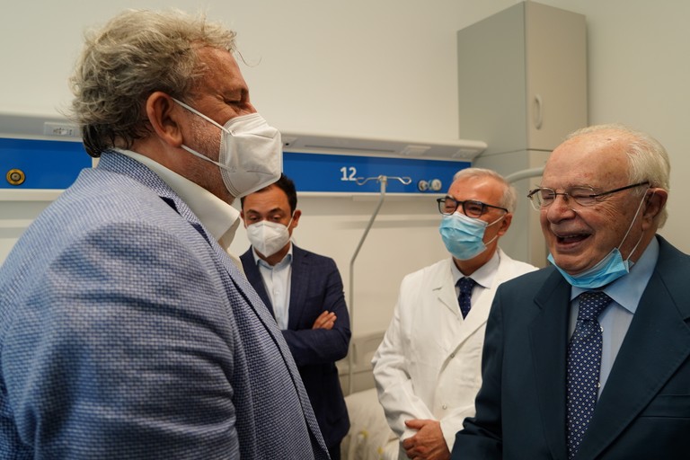 2020 Emiliano Inaugurazione Andria Unità Operativa di urologia