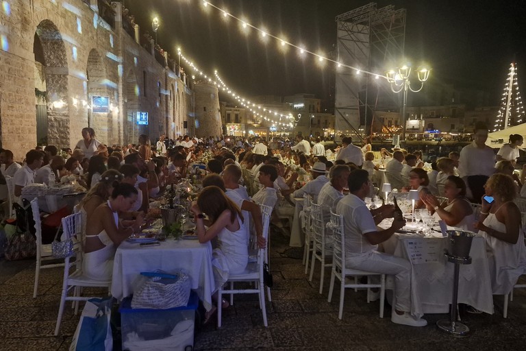 Cena en blanc