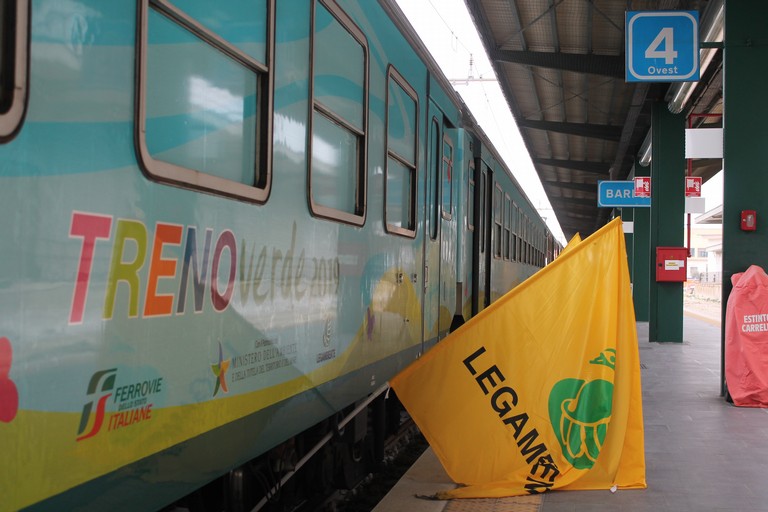 Il Treno Verde di Legambiente e Ferrovie dello Stato Italiane- Bari