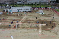 Ciclocross show sulla sabbia di Barletta