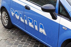Canosa: la Polizia  intercetta una autovettura C3, rubata