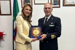 Il Prefetto D'Agostino  in visita istituzionale alla sede della Capitaneria di Porto di Barletta