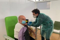 Puglia: Al via la quarta dose di vaccino anticovid agli over 60 e fragili over 12