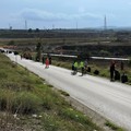 Il disastro dei rifiuti abbandonati sulle strade