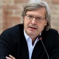 Il celebre critico d'arte e professore Vittorio Sgarbi a Canosa