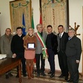 L’Amministrazione comunale premia con una targa i ballerini Simona Metta e Giuseppe Lionetti