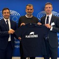 Ambiente: Plastica e salute umana nell’incontro tra Plastic Free Onlus e Antonio Decaro