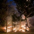 Loconia :vasto incendio di sterpaglie all’interno di  un’area cortiliva