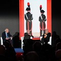 Carlo Lucarelli e il Maestro Sandro Chia per il Calendario 2022 dei Carabinieri