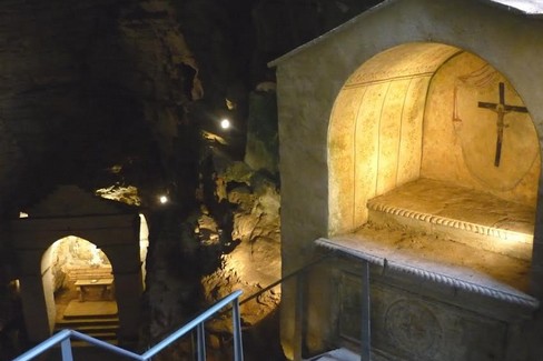 Minervino Crocifisso Grotta S.Michele