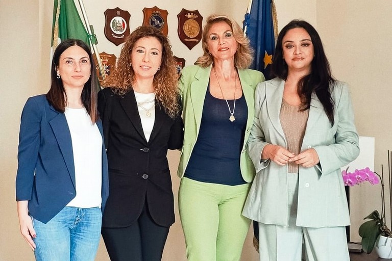 Aida Viti, Ilenia Piazzolla, Prefetto, Corinna Panella