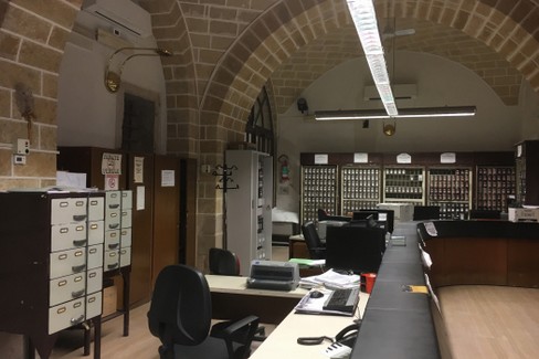 Canosa:Sospensione temporanea delle attività  degli uffici comunali