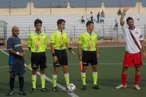 Arbitro Balestrucci con Centrone  e Pavone