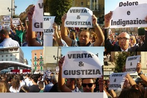 Protesta ai funerali per crollo via Roma Barletta