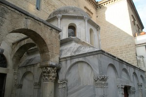 Mausoleo Boemondo Canosa