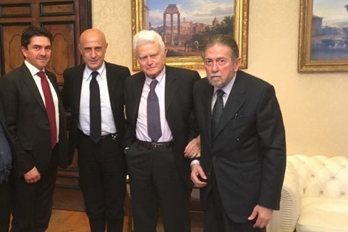 Il Ministro Minniti, Caselli, Motta e Presidente Cantele