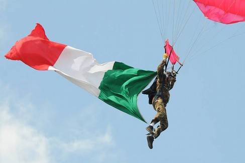 LANCIO Paracadutisti Bandiera Tricolore