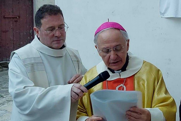 Mons. Luigi Mansi e Don Carmine Catalano