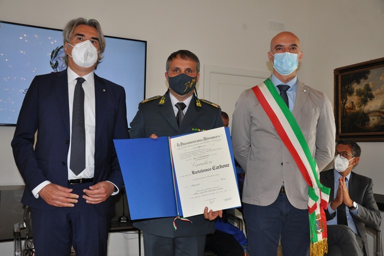 Prefetto Valiante- Carbone Bartolomeo - Vice Sindaco Sanluca