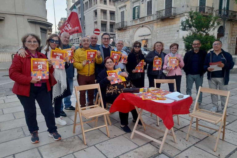 Referendum SI CGIL Canosa