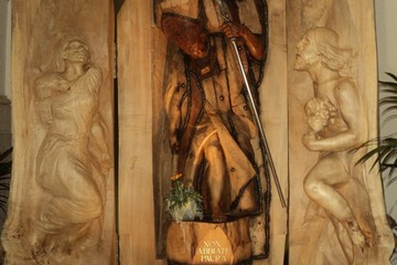 Venerazione di Giovanni Paolo II nella Cattedrale S. Sabino